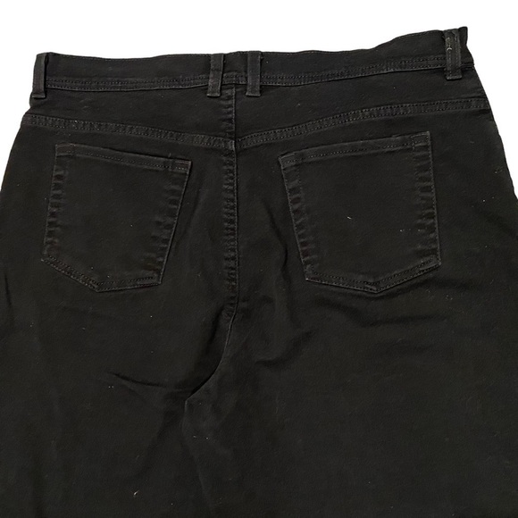 Gloria Vanderbilt Women’s plus size 16 high rise straight leg black denim jeans - Picture 5 of 7